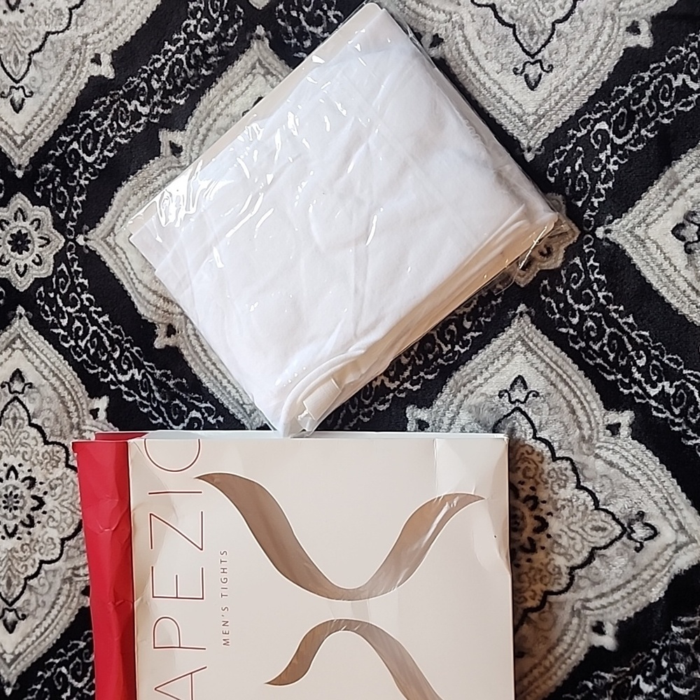 Capezio Men's Footed Tights MT11 - Size Small - NEW - Picture 7 of 8